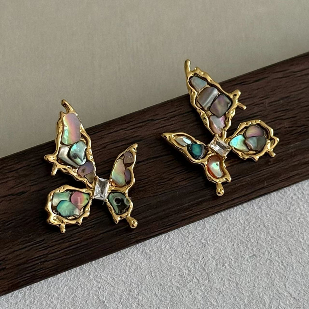 Multicolor Cubic Zirconia Natural Shell Gold-Plated Earrings