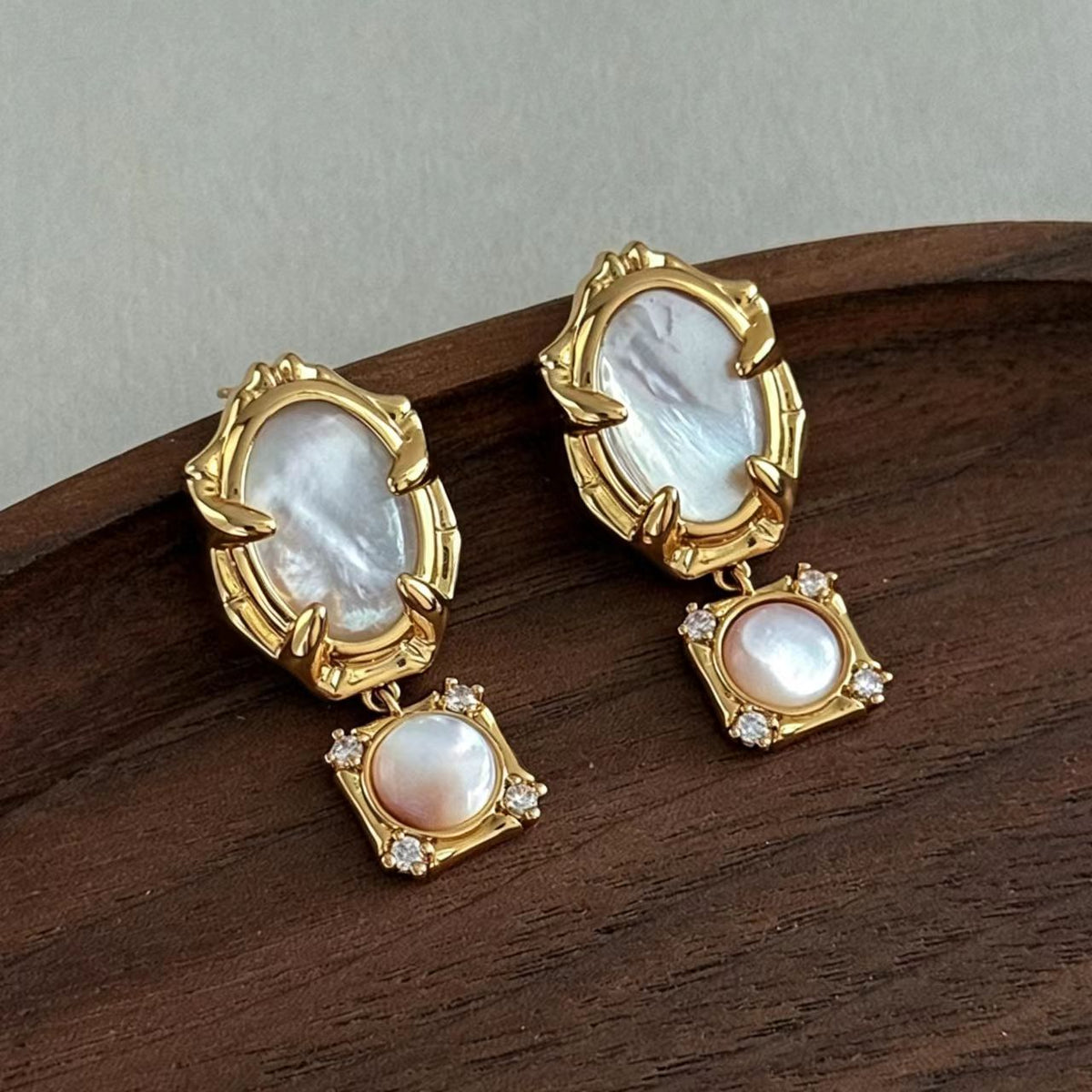White Mother-of-Pearl Gold-Plated Earrings