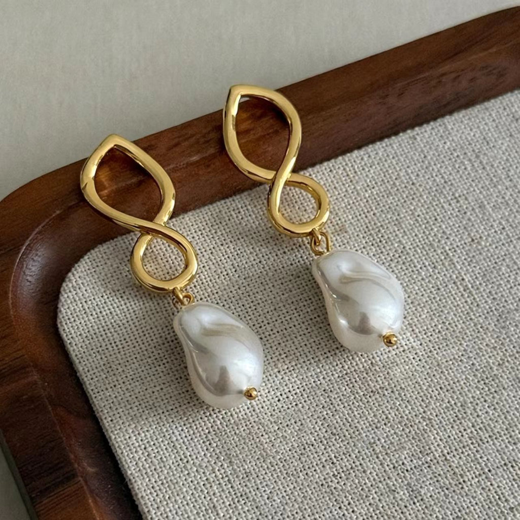Gold Glass Bead Earrings